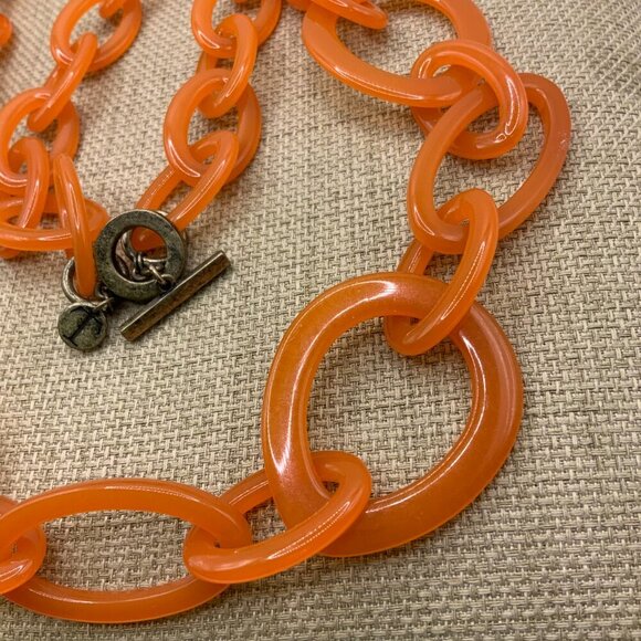 Talbots Orange Coral Color Acrylic Chunky Chain Link Necklace - Picture 6 of 7